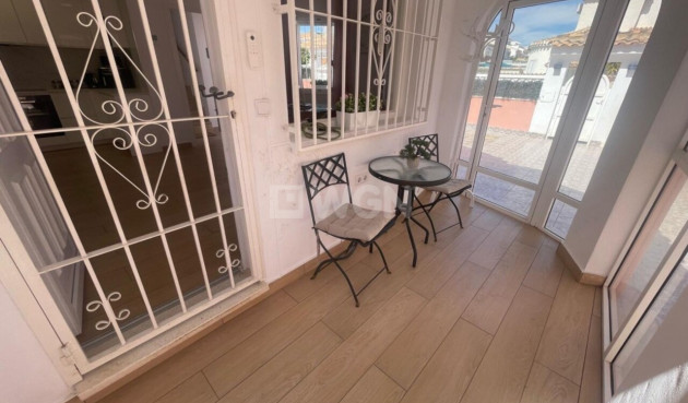 Reventa - Villa - Playa Flamenca - Costa Blanca
