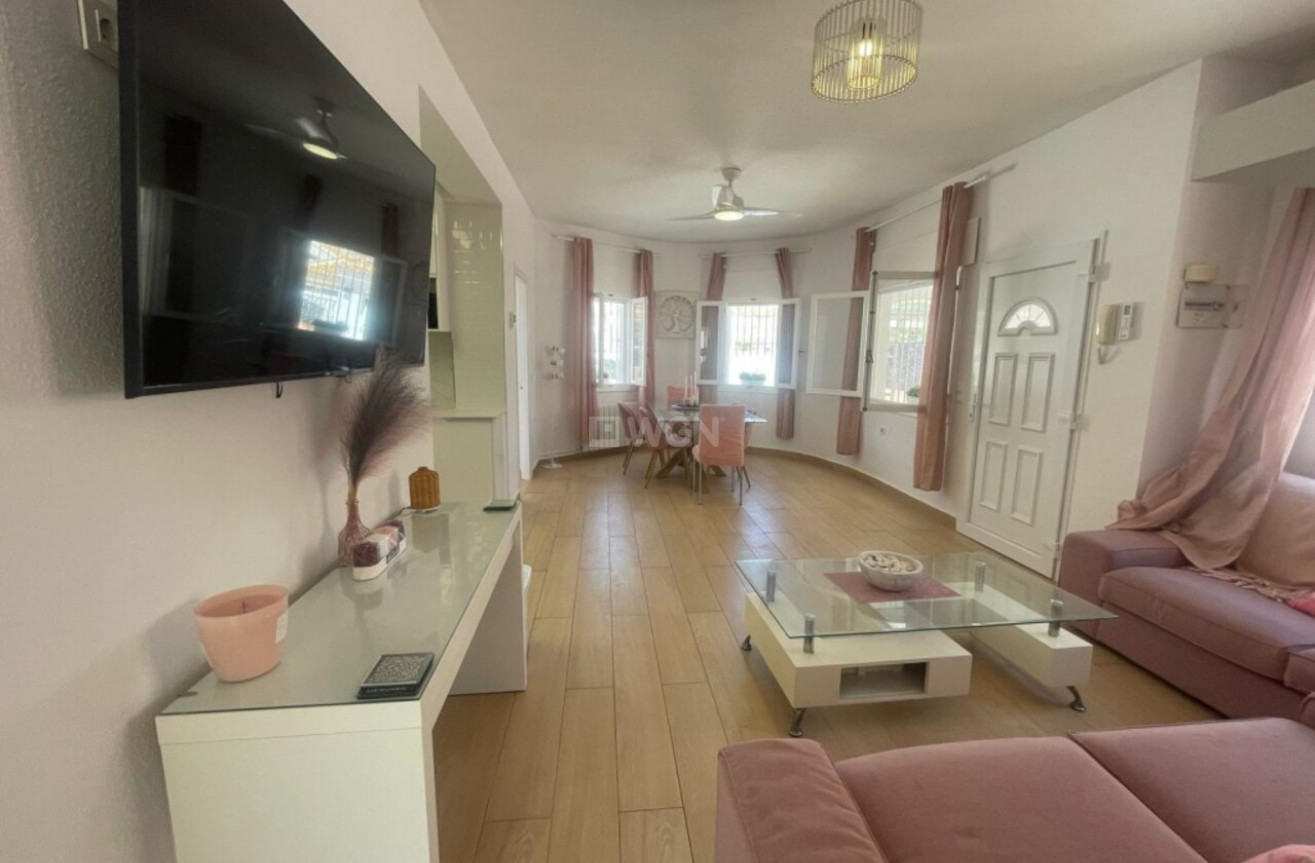 Reventa - Villa - Playa Flamenca - Costa Blanca