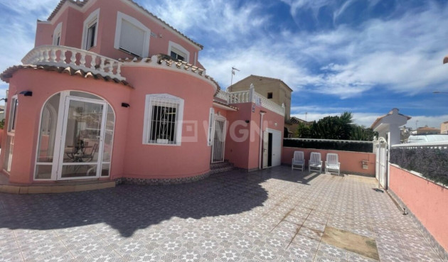 Reventa - Villa - Playa Flamenca - Costa Blanca