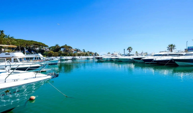 Nowy budynek - Mieszkanie w bloku - Marbella - Cabopino Golf