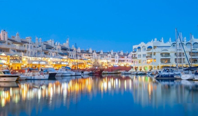 Nowy budynek - Daszek - Torremolinos - Benalmádena