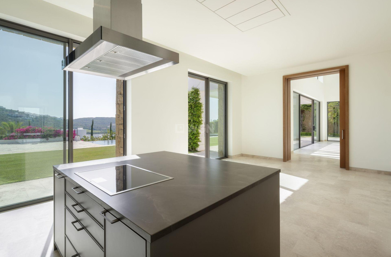 Nowy budynek - Villa - Casares - Pedregales