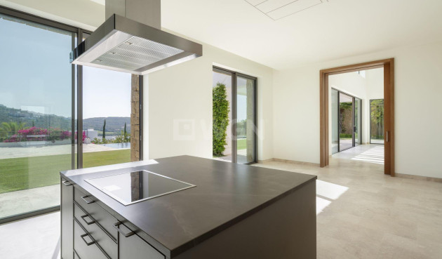 Nowy budynek - Villa - Casares - Pedregales