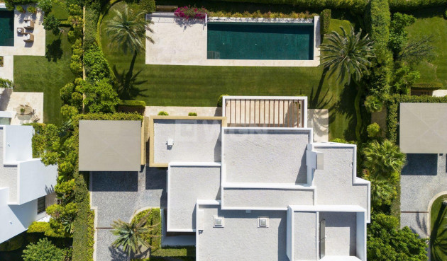 Nowy budynek - Villa - Casares - Pedregales