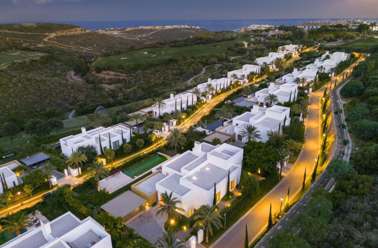 Nowy budynek - Villa - Casares - Pedregales