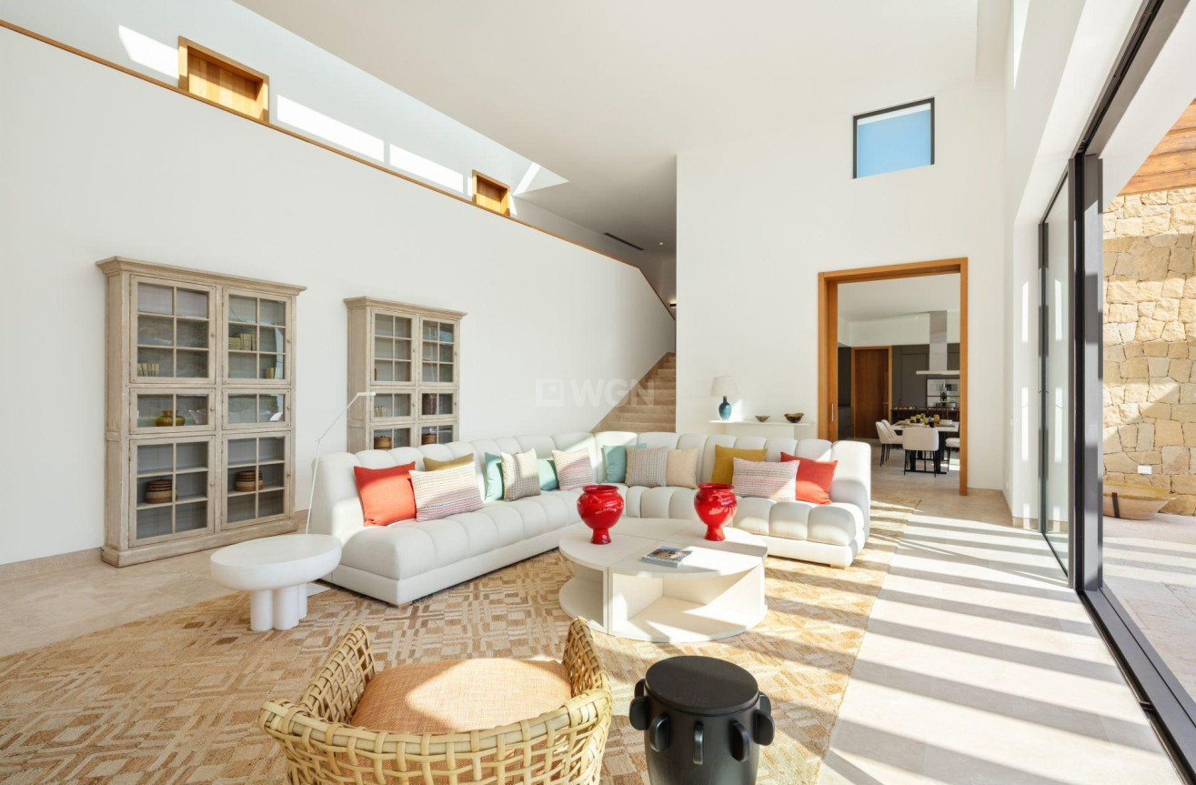 Neue Gebäude - Villa - Casares - Pedregales