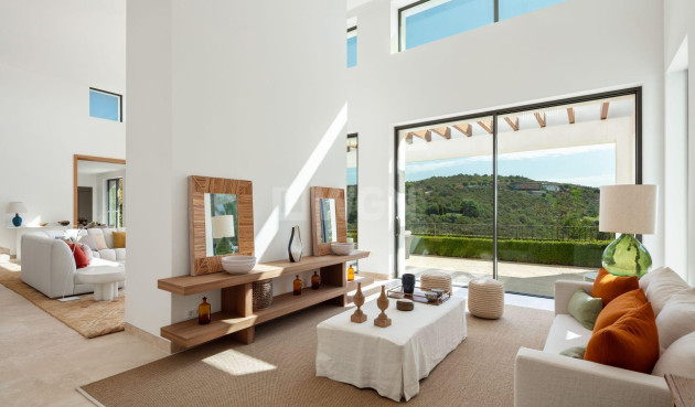 Neue Gebäude - Villa - Casares - Pedregales