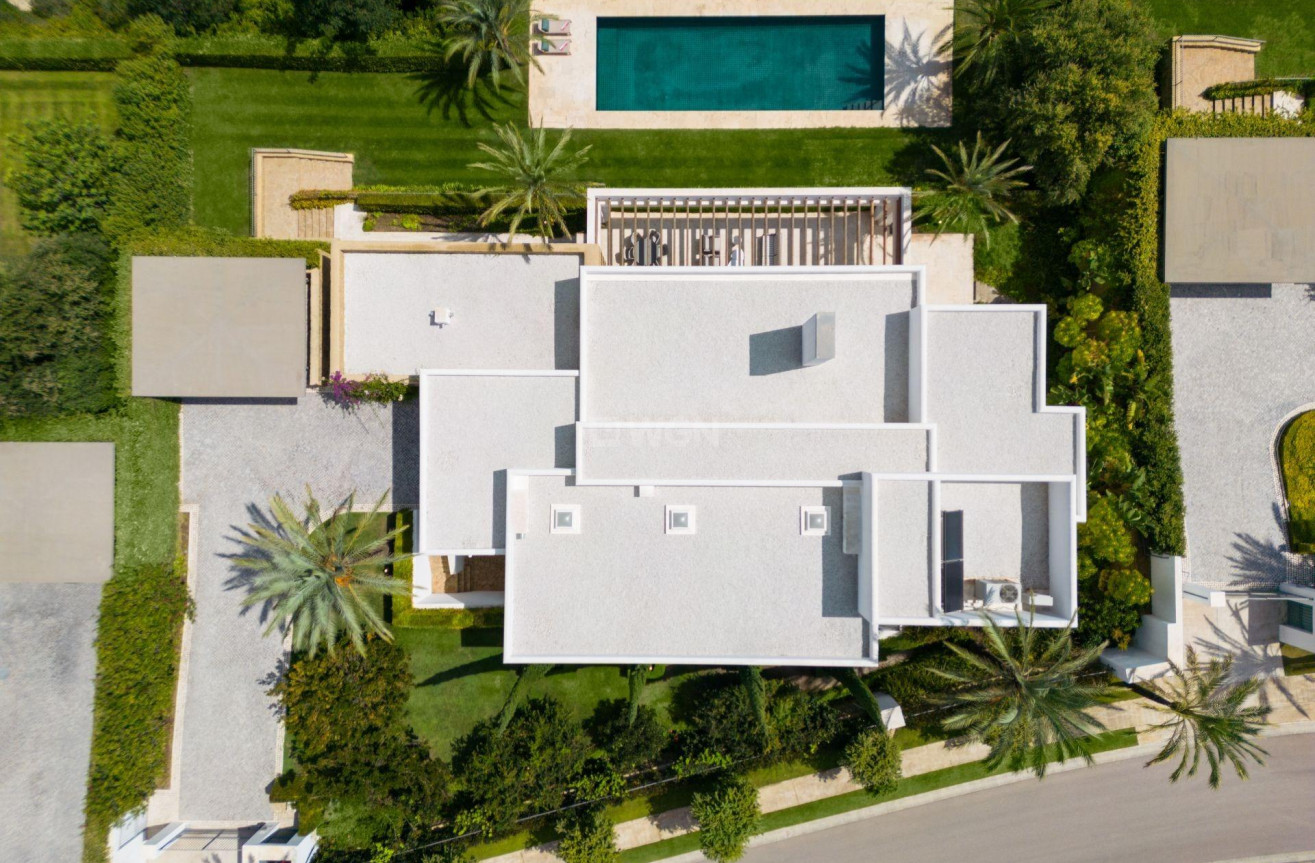 Neue Gebäude - Villa - Casares - Pedregales