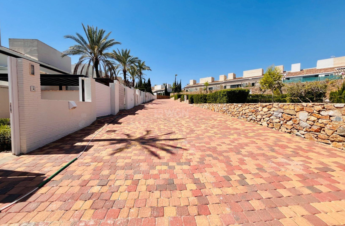 Nowy budynek - Kamienica - Sucina - Peraleja Golf