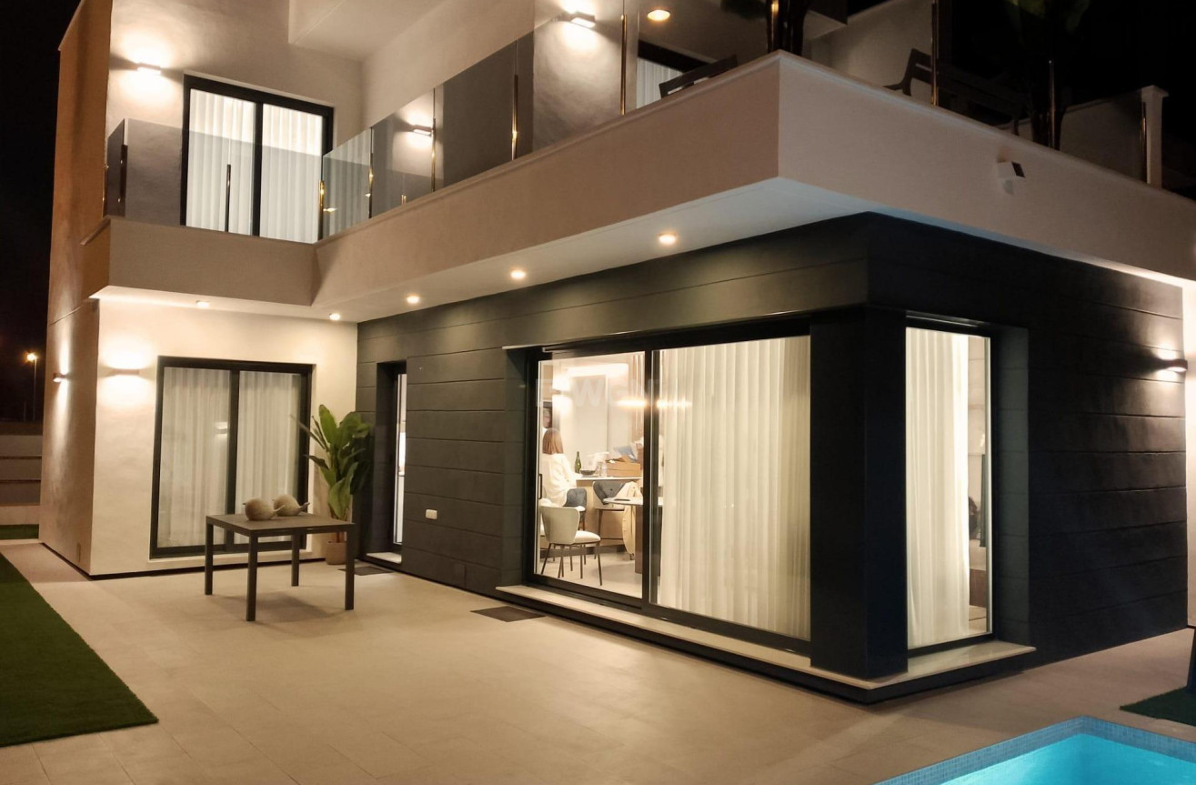 Neue Gebäude - Villa - San Javier - Roda Golf