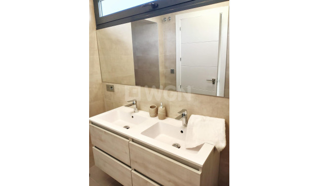 Neue Gebäude - Villa - San Javier - Roda Golf