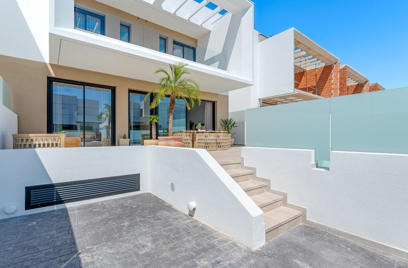 Neue Gebäude - Stadthaus - Dolores - Sector 3