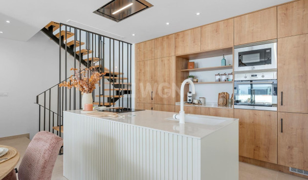 Neue Gebäude - Stadthaus - Dolores - Sector 3