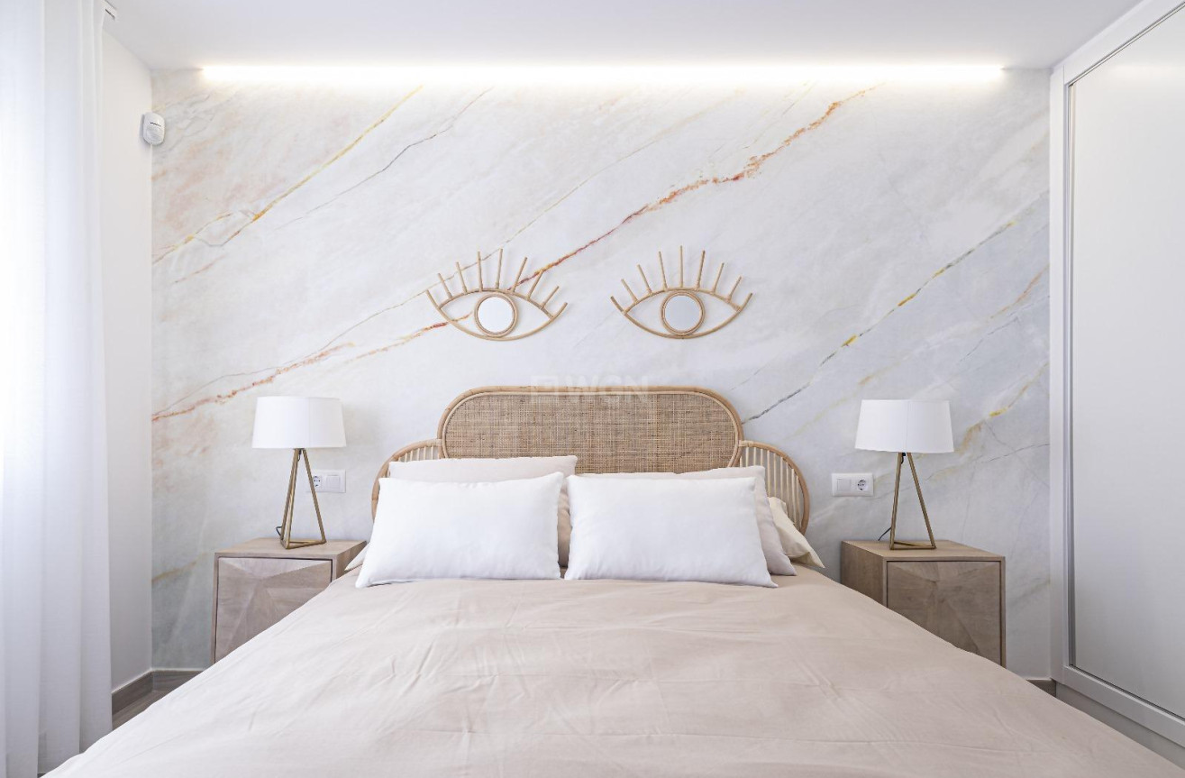 Nowy budynek - Kamienica - La Manga del Mar Menor - La Manga