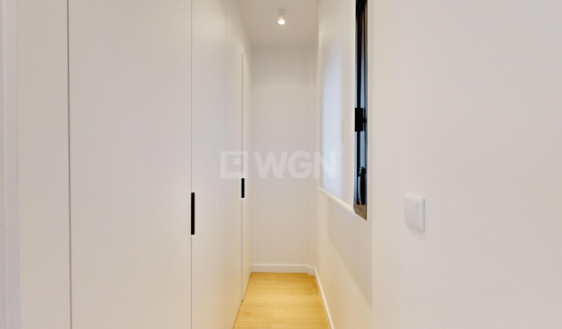 Nowy budynek - Daszek - Guardamar del Segura - Pueblo