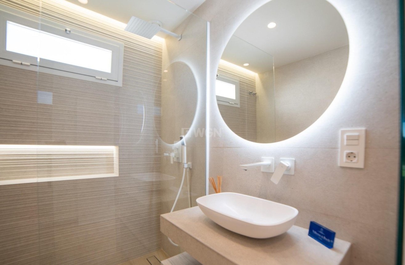 Nowy budynek - Mieszkanie w bloku - Guardamar del Segura - El Raso