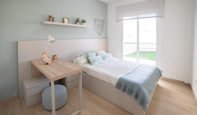 Nowy budynek - Daszek - Guardamar del Segura - El Raso