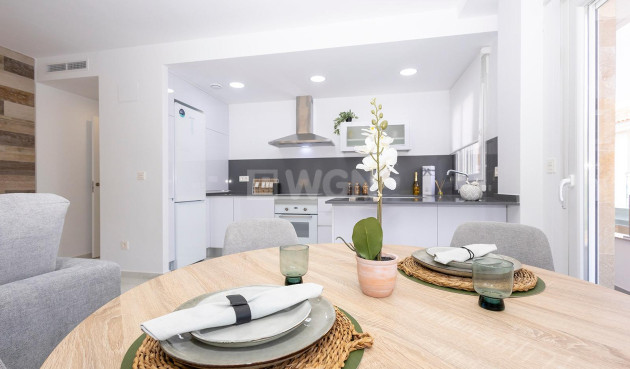 Obra nueva - Apartamento / piso - Jacarilla - pueblo