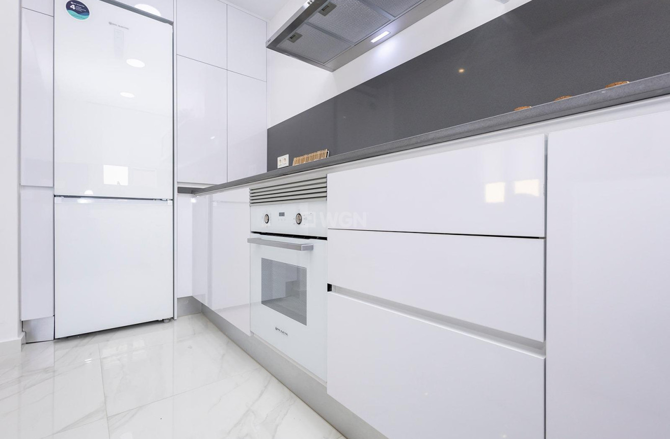 Obra nueva - Apartamento / piso - Jacarilla - pueblo