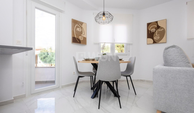 Obra nueva - Apartamento / piso - Jacarilla - pueblo