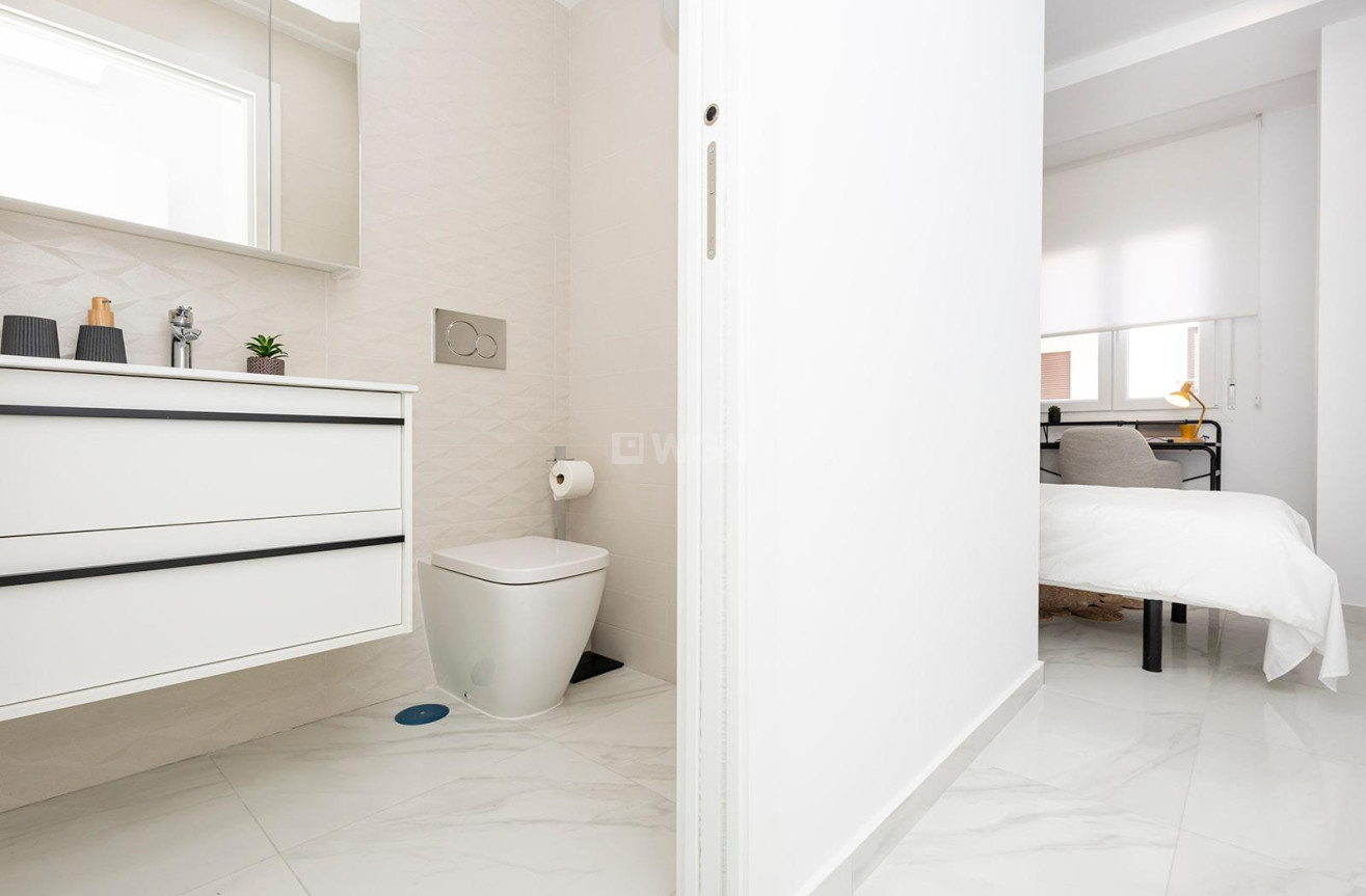 Obra nueva - Apartamento / piso - Jacarilla - pueblo