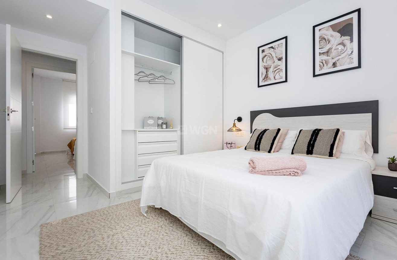 Obra nueva - Apartamento / piso - Jacarilla - pueblo