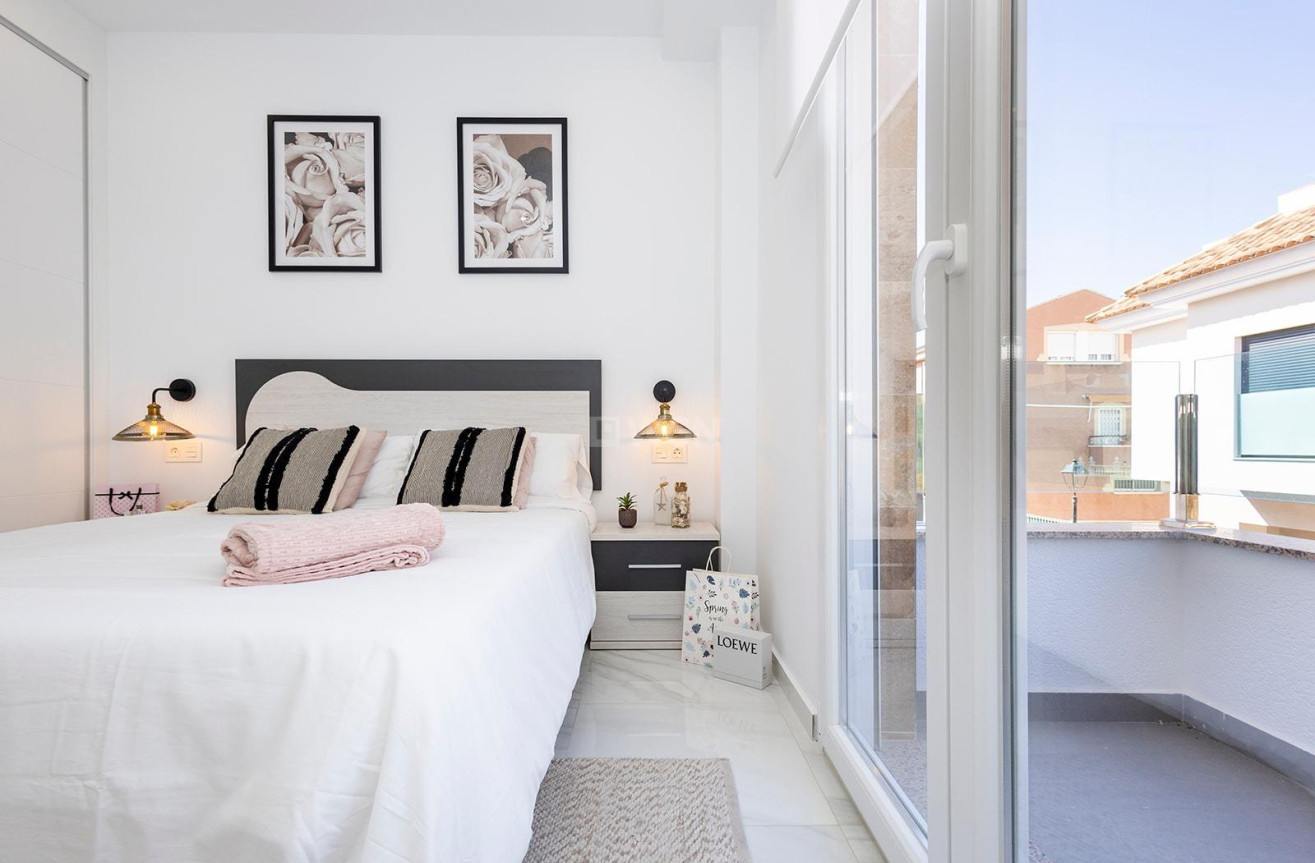 Obra nueva - Apartamento / piso - Jacarilla - pueblo