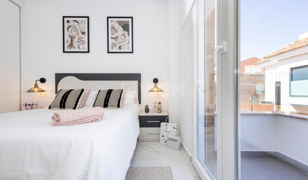 Obra nueva - Apartamento / piso - Jacarilla - pueblo