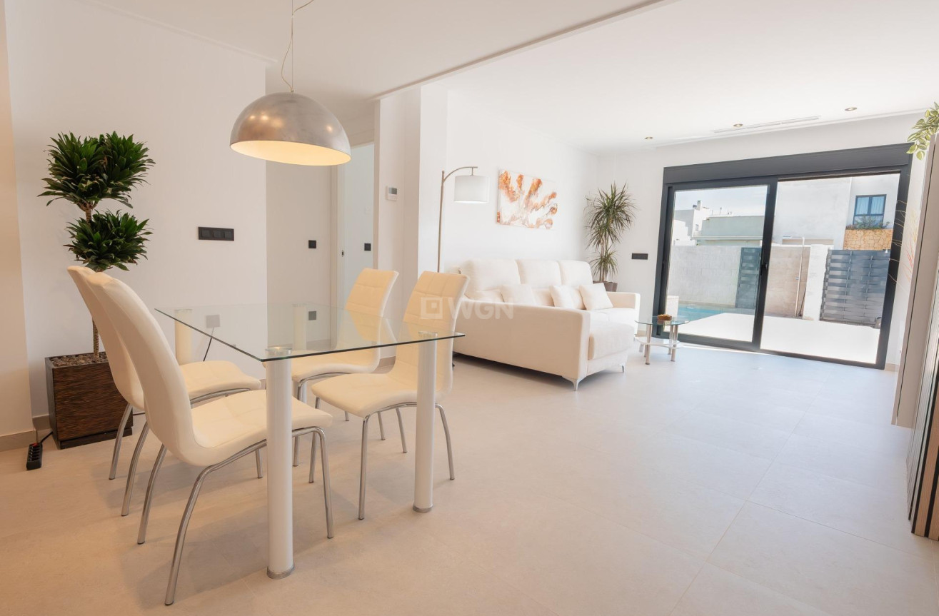 Neue Gebäude - Villa - San Fulgencio - Oasis La Marina