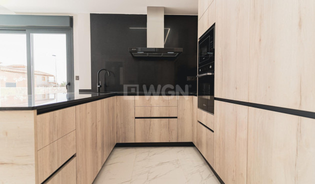 Nowy budynek - Villa - Orihuela Costa - Punta Prima