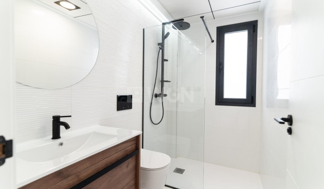 Nowy budynek - Villa - Orihuela Costa - Punta Prima