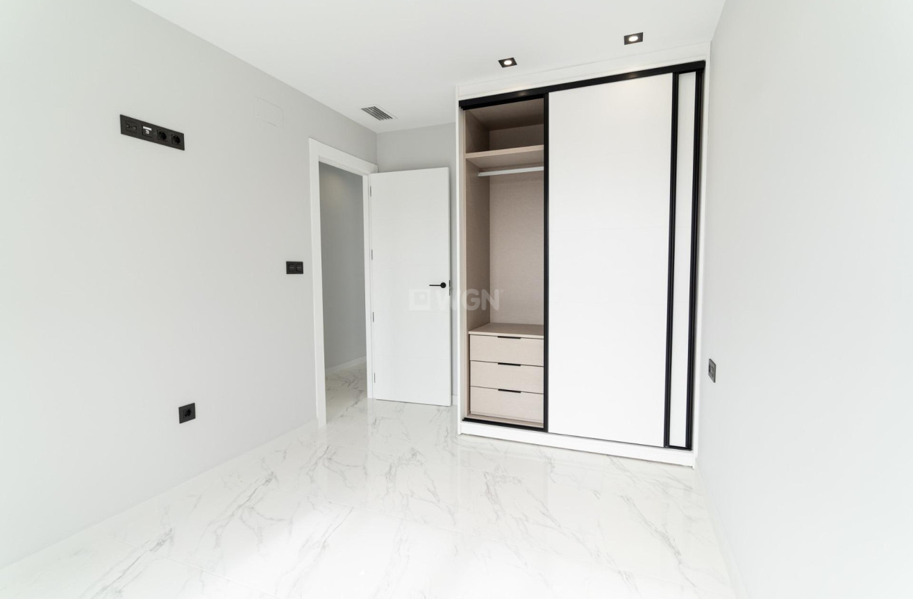 Nowy budynek - Villa - Orihuela Costa - Punta Prima