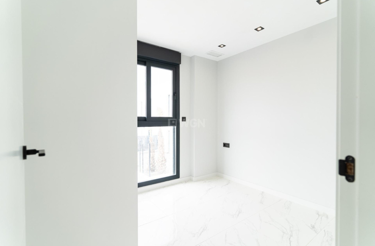 Nowy budynek - Villa - Orihuela Costa - Punta Prima