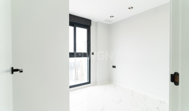 Nowy budynek - Villa - Orihuela Costa - Punta Prima