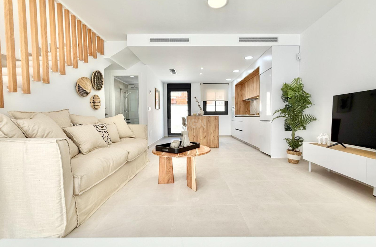 Nowy budynek - Kamienica - Cox - San Fernando