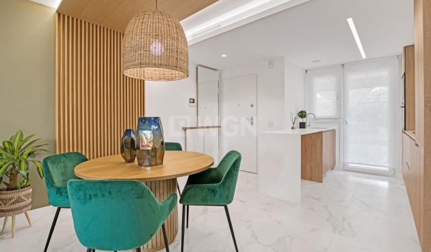 New Build - Apartment / flat - Torrevieja - Punta Prima