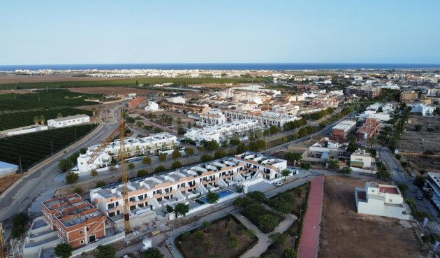 Nowy budynek - Bungalow - Pilar de la Horadada - pueblo