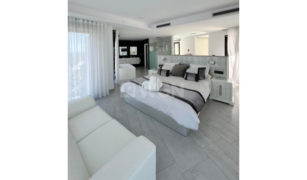 Odsprzedaż - Villa - Jávea - Costa Blanca