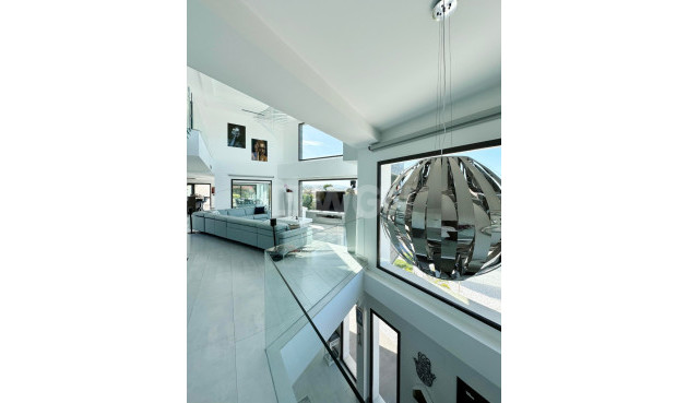 Odsprzedaż - Villa - Jávea - Costa Blanca