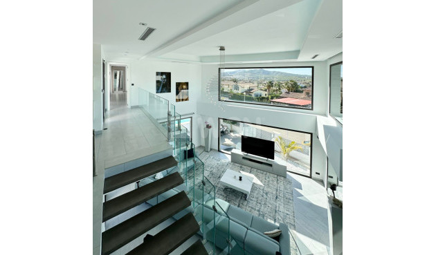 Odsprzedaż - Villa - Jávea - Costa Blanca