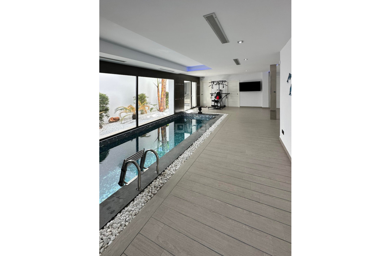 Odsprzedaż - Villa - Jávea - Costa Blanca