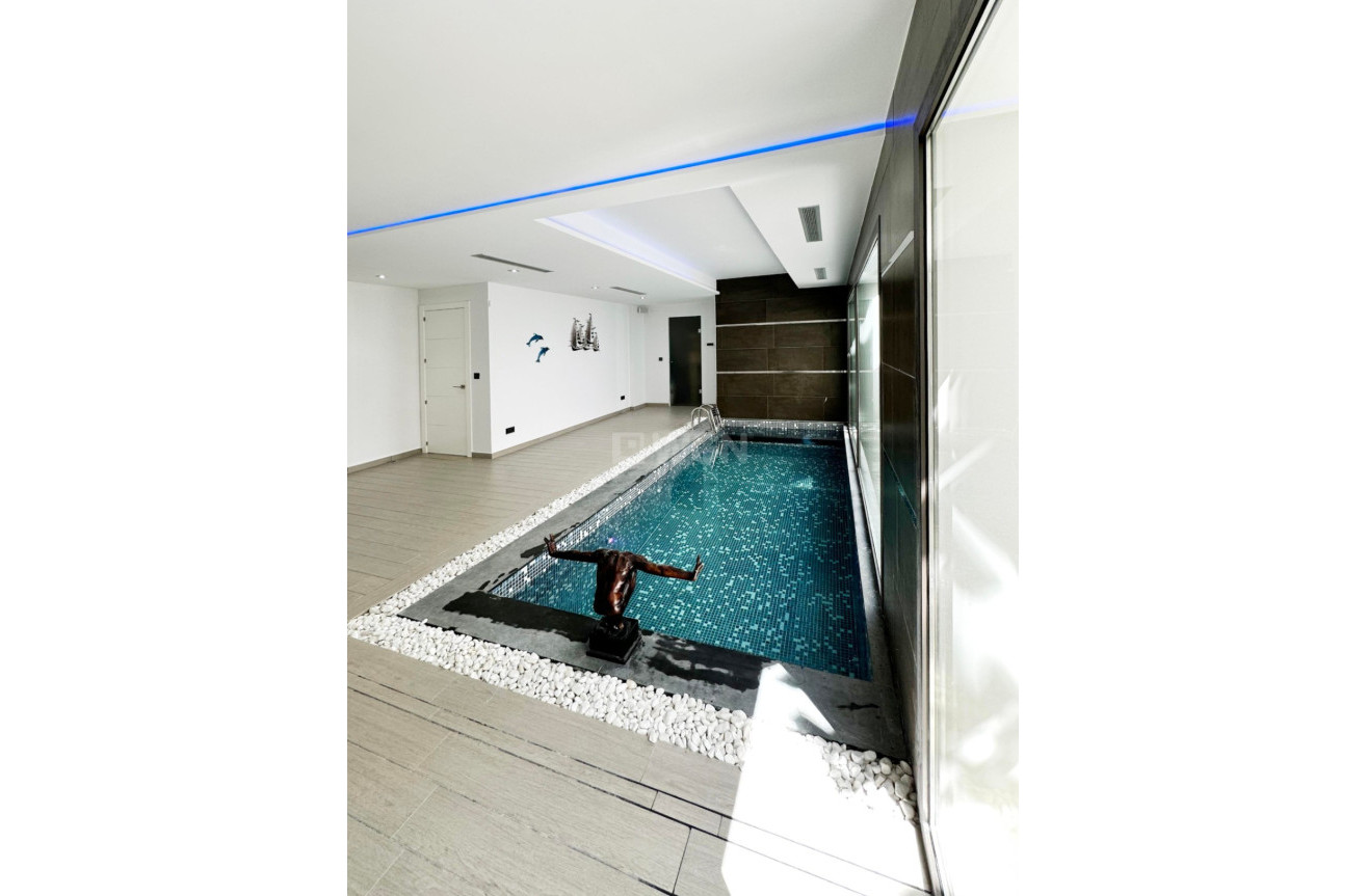 Odsprzedaż - Villa - Jávea - Costa Blanca