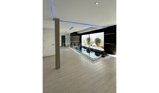 Odsprzedaż - Villa - Jávea - Costa Blanca