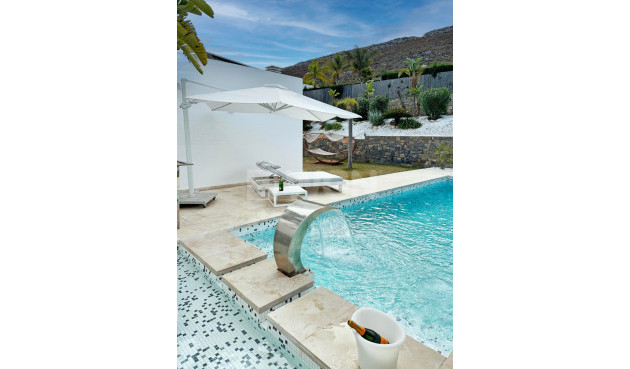 Odsprzedaż - Villa - Jávea - Costa Blanca