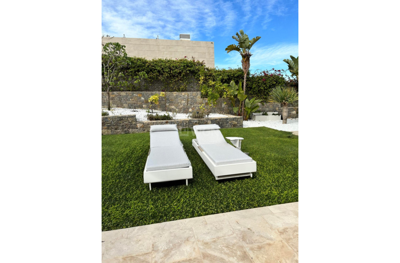 Odsprzedaż - Villa - Jávea - Costa Blanca