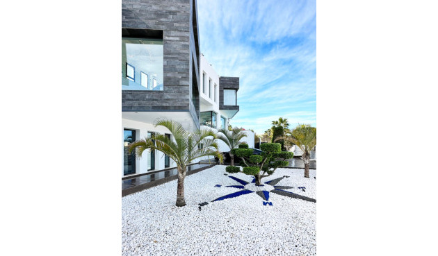 Odsprzedaż - Villa - Jávea - Costa Blanca