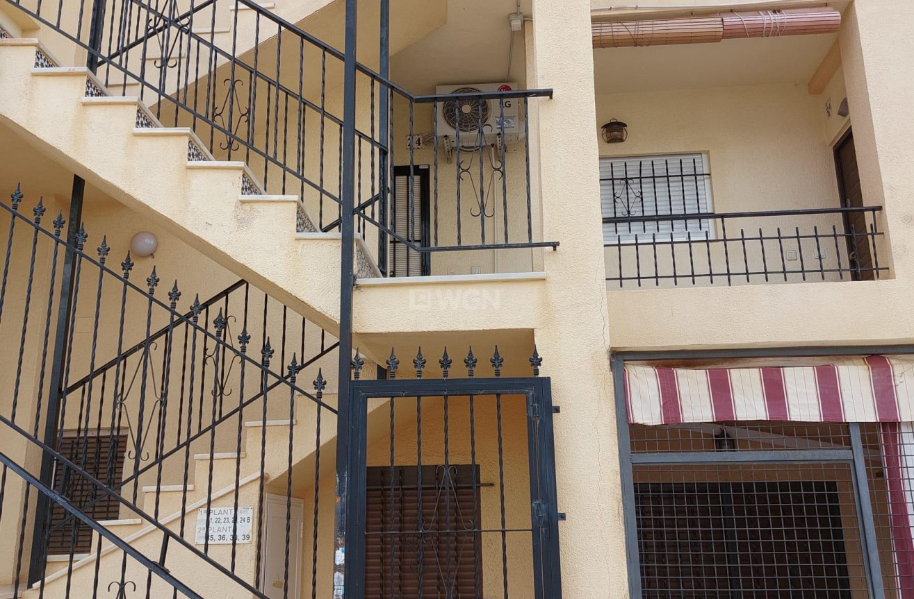 Wiederverkauf - Wohnung - Torrevieja - Punta Prima