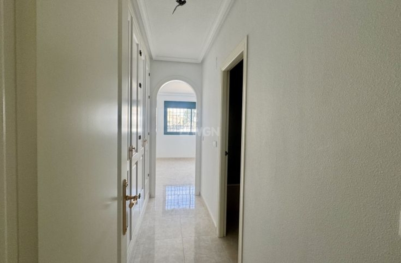 Resale - Apartment / flat - Orihuela Costa - Costa Blanca