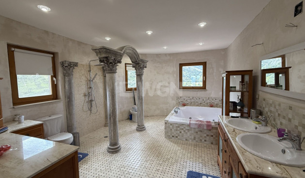 Wiederverkauf - Villa - Casarabonela - Inland