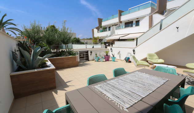 Resale - Apartment / flat - Pilar de la Horadada - Costa Blanca